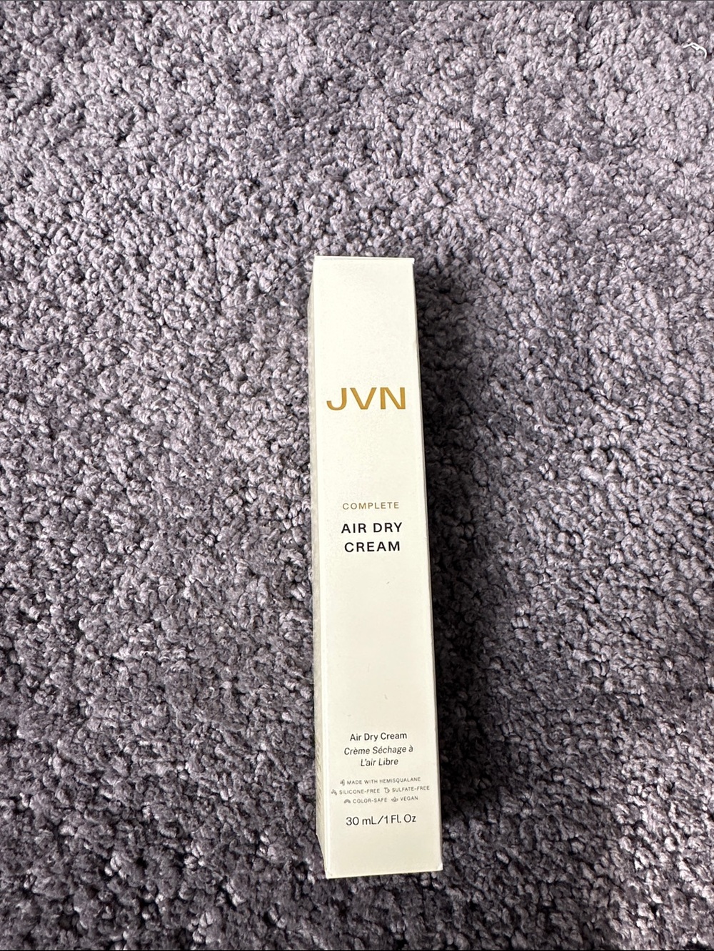 JVN Air Dry Cream in White with Gold Logo